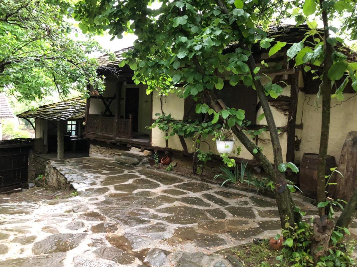 Etnographic Houses Dŭlbok Dol Exterior foto